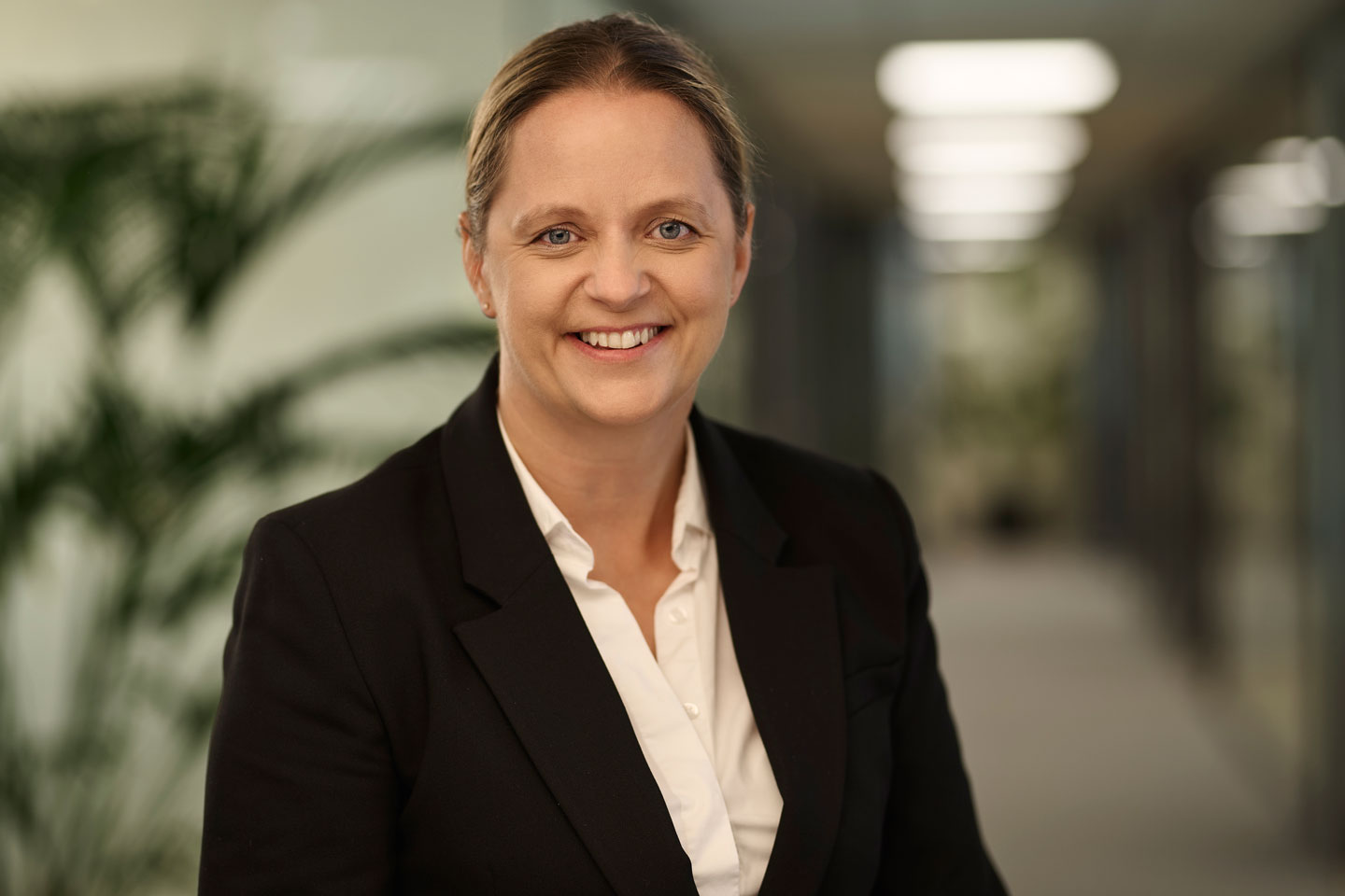 Elin-Brattbakk-Myrset_Advokatfirmaet-Nicolaisen_BAW